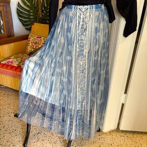 ORIGAMI Bohemian Blue & White Skirt! Maxi Lined Pleated Skirt! Elastic Waist. Md